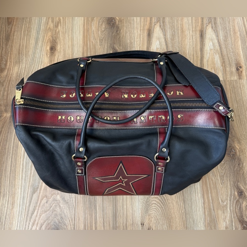 Custom Houston Astros Full Grain Leather Player-Style Weekender Duffel Rare